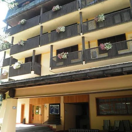 Lejlighedshotel R.t.a. Des Alpes 2